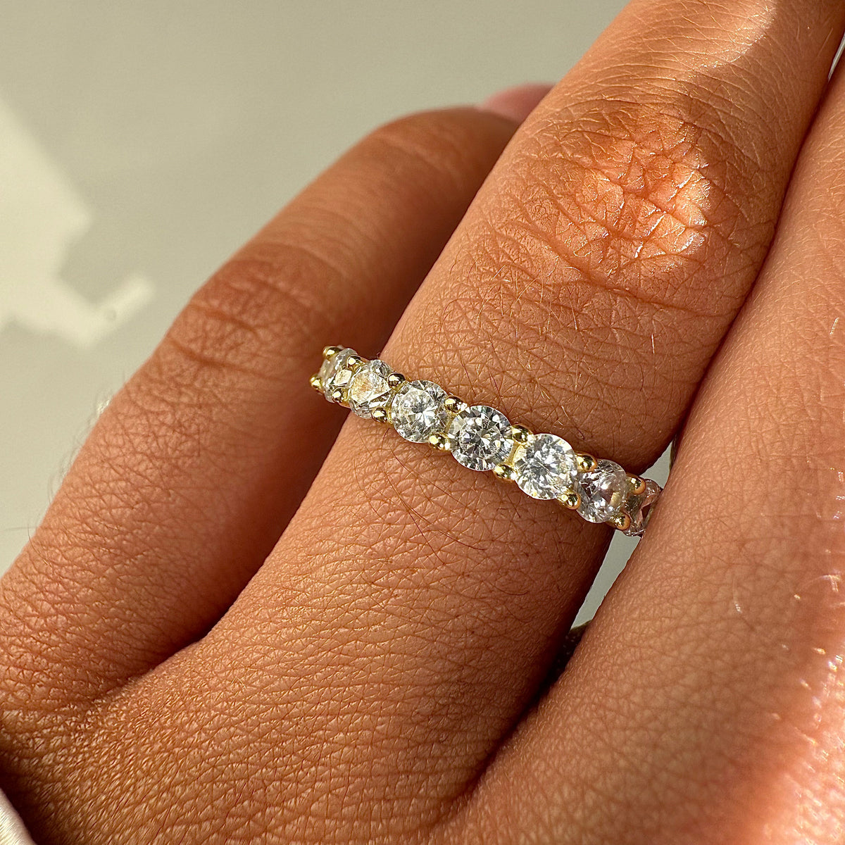 STACKABLE ETERNITY BAND